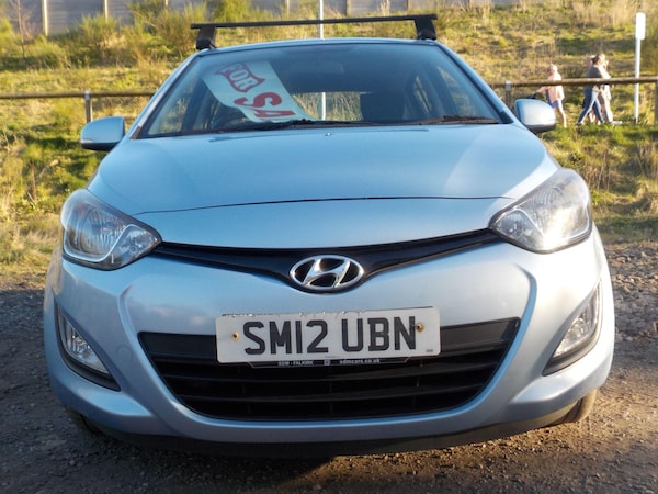 Used Hyundai i20 for sale - 74894945: Photo 8