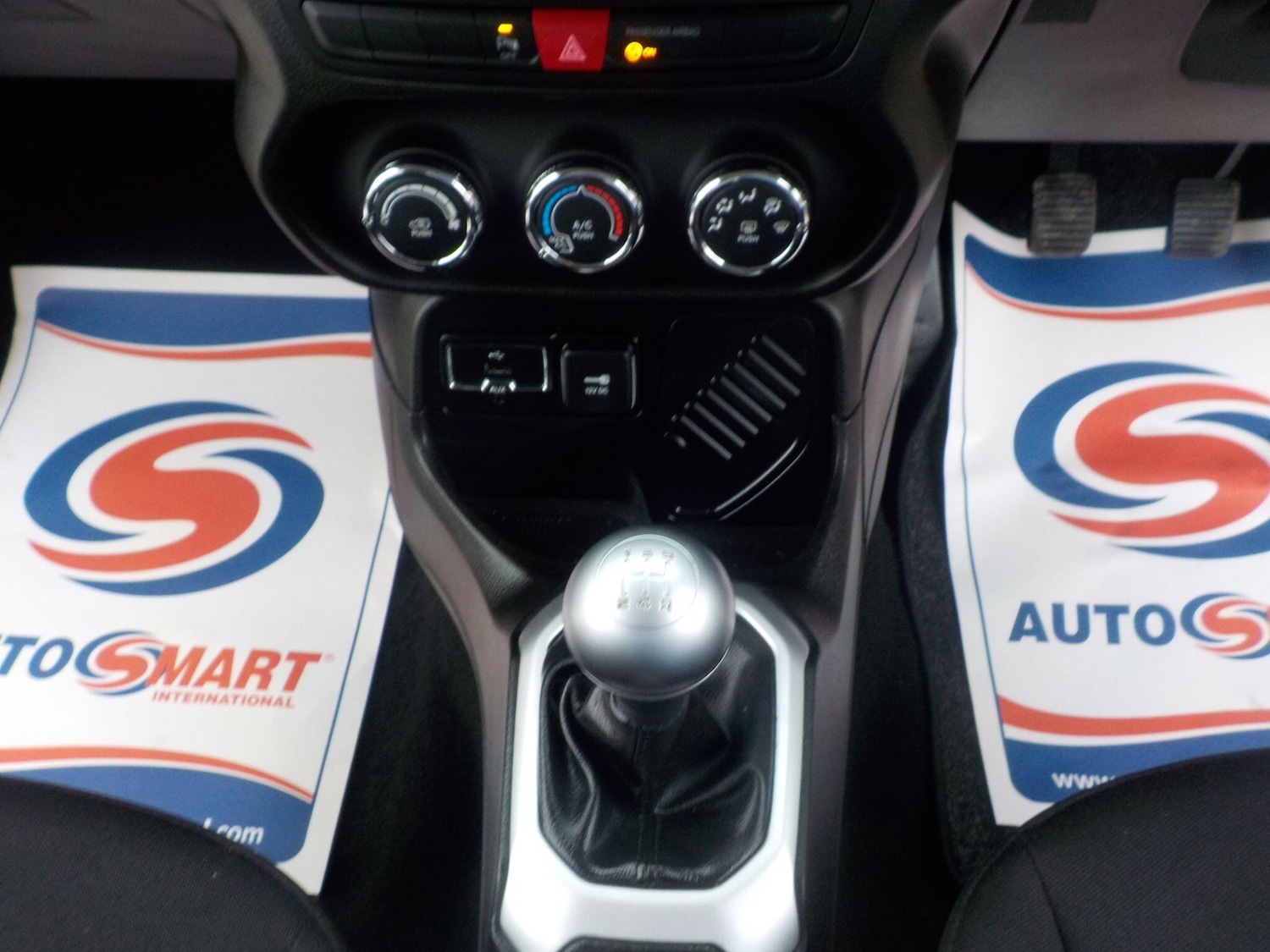 Used Jeep Renegade for sale - 77768544: Photo 18