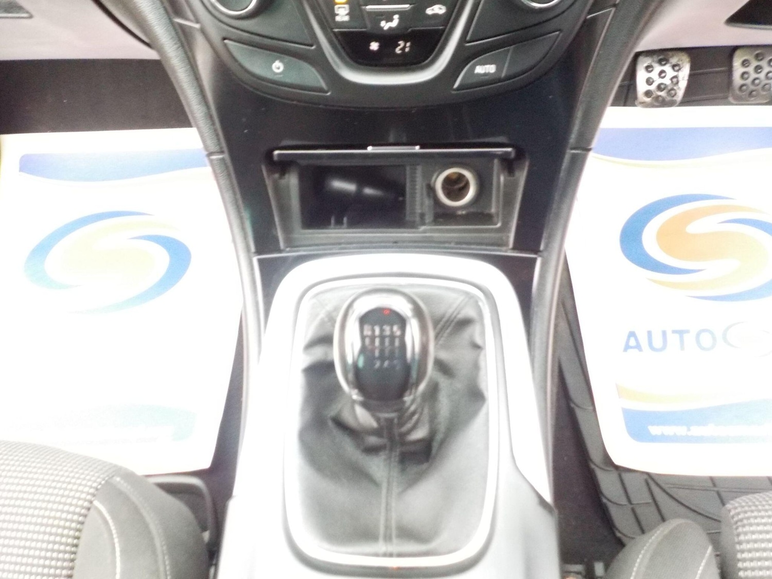 Used Vauxhall Insignia 2015 for sale - 77156322: Photo 15