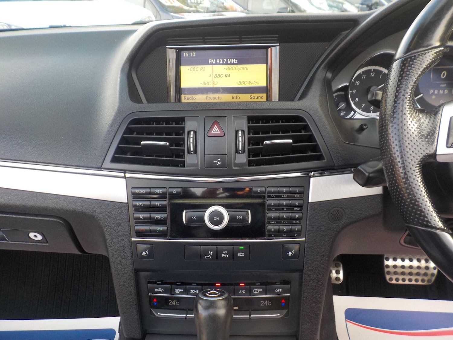 Used Mercedes-Benz E Class 2012 for sale - 76389013: Photo 13