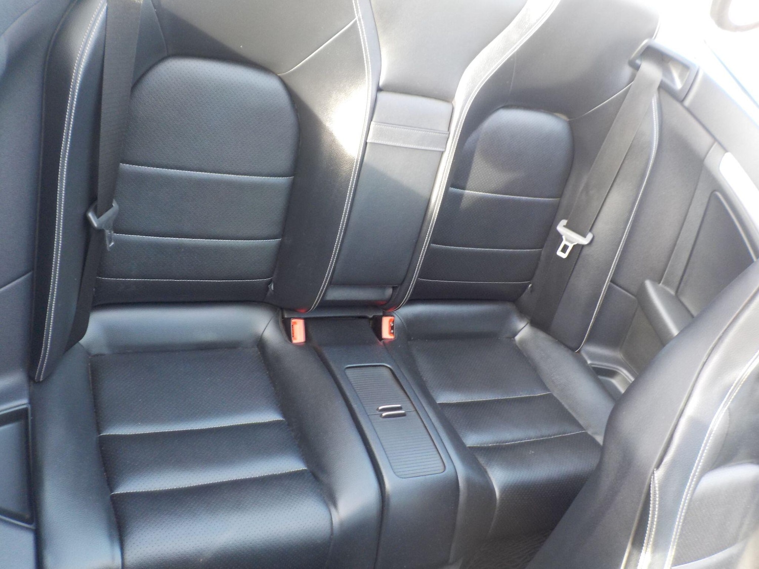 Used Mercedes-Benz E Class 2012 for sale - 76389013: Photo 20