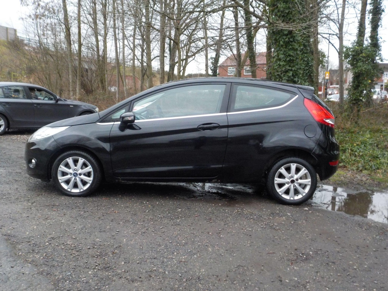 Used Ford Fiesta for sale - 77696730: Photo 2