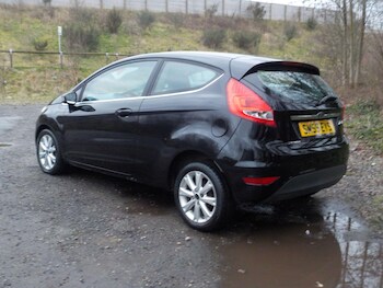 Used Ford Fiesta 2010 for sale - 77696730: Photo