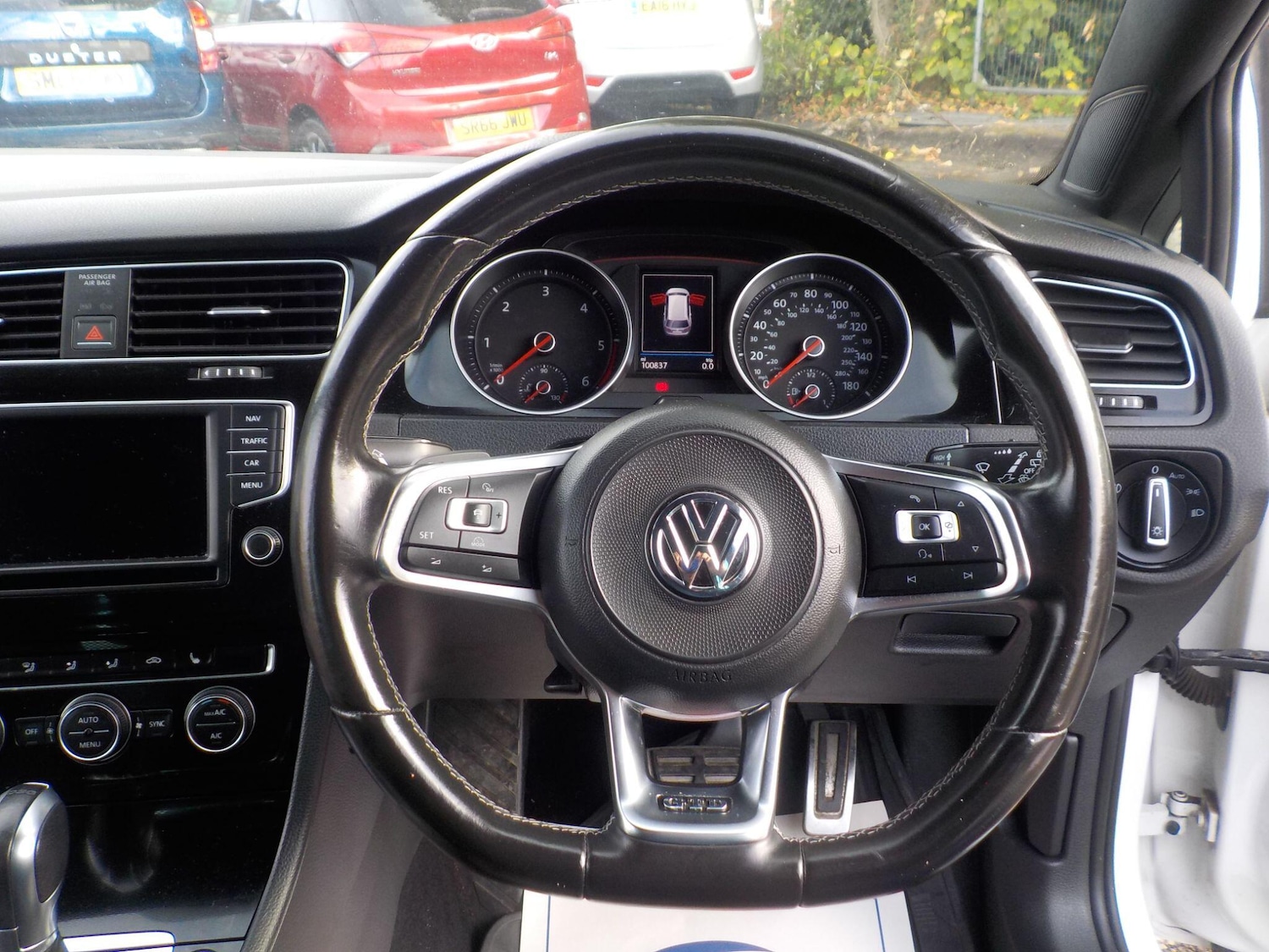 Used Volkswagen Golf 2017 for sale - 76024742: Photo 14