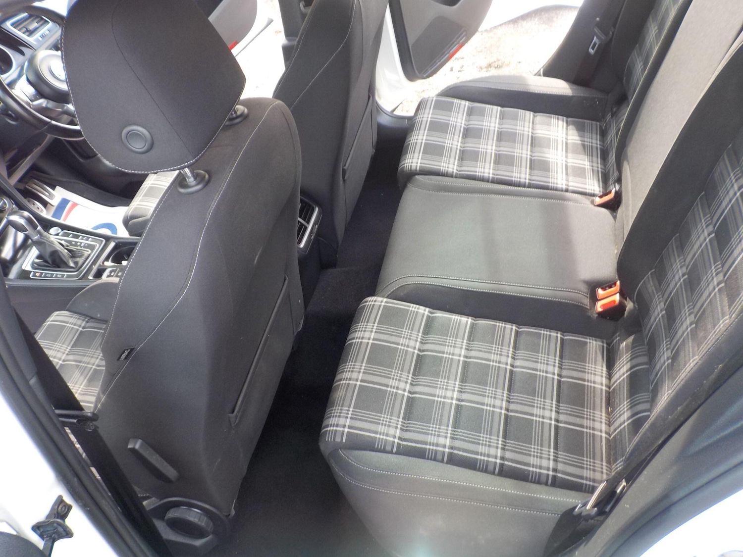 Used Volkswagen Golf 2017 for sale - 76024742: Photo 26