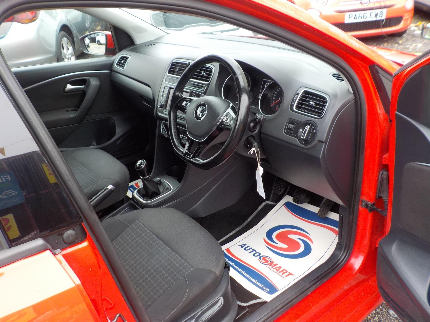 Used Volkswagen Polo 2015 for sale - 76993040: Photo 10