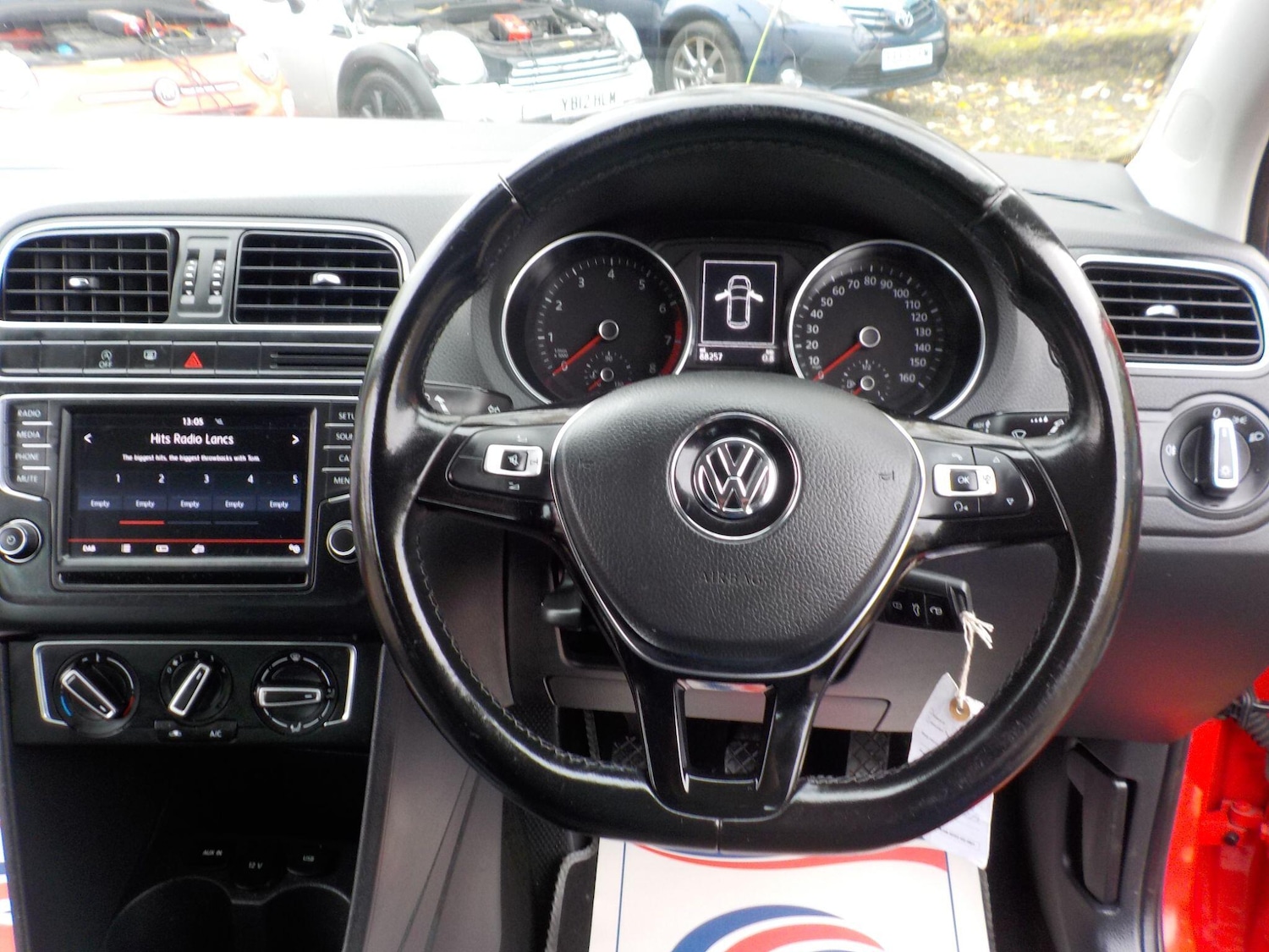 Used Volkswagen Polo 2015 for sale - 76993040: Photo 14