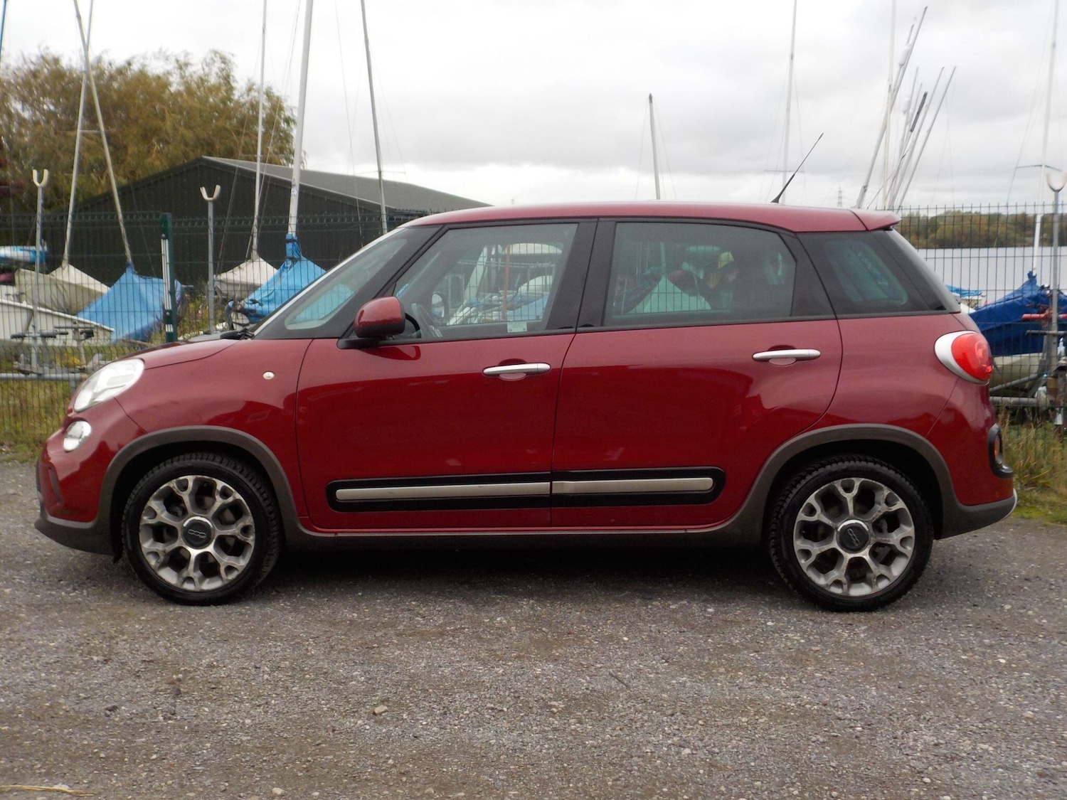 Used Fiat 500L 2015 for sale - 76238661: Photo 2