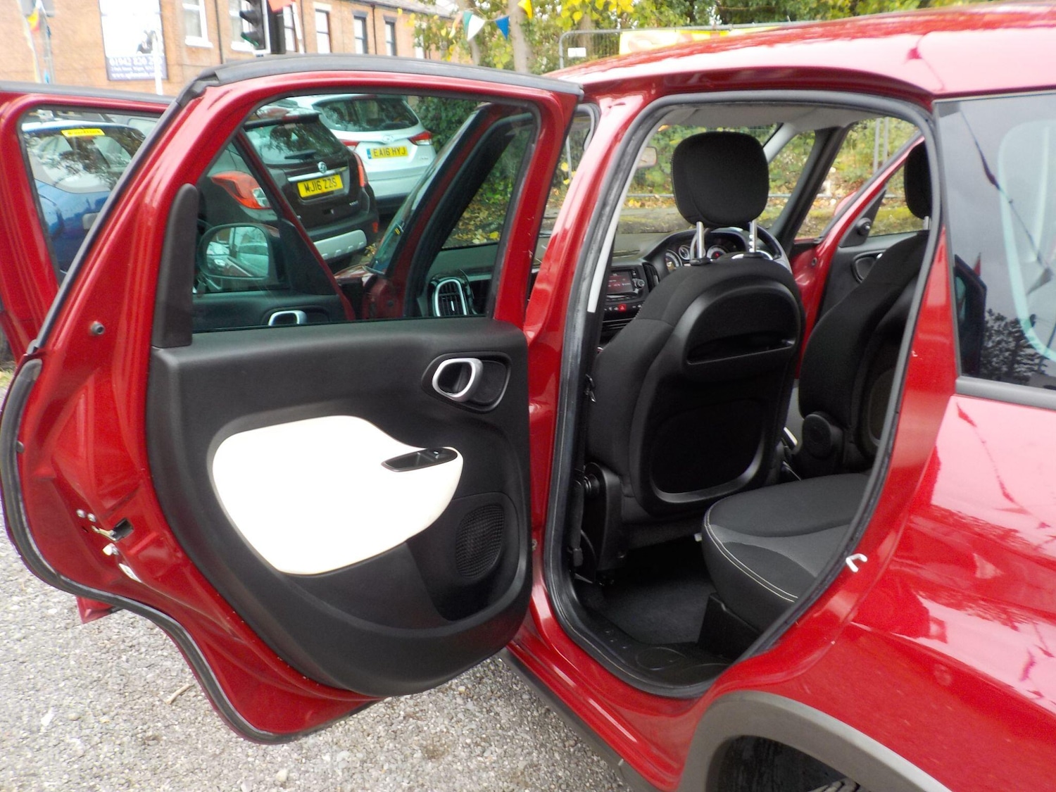 Used Fiat 500L 2015 for sale - 76238661: Photo 26