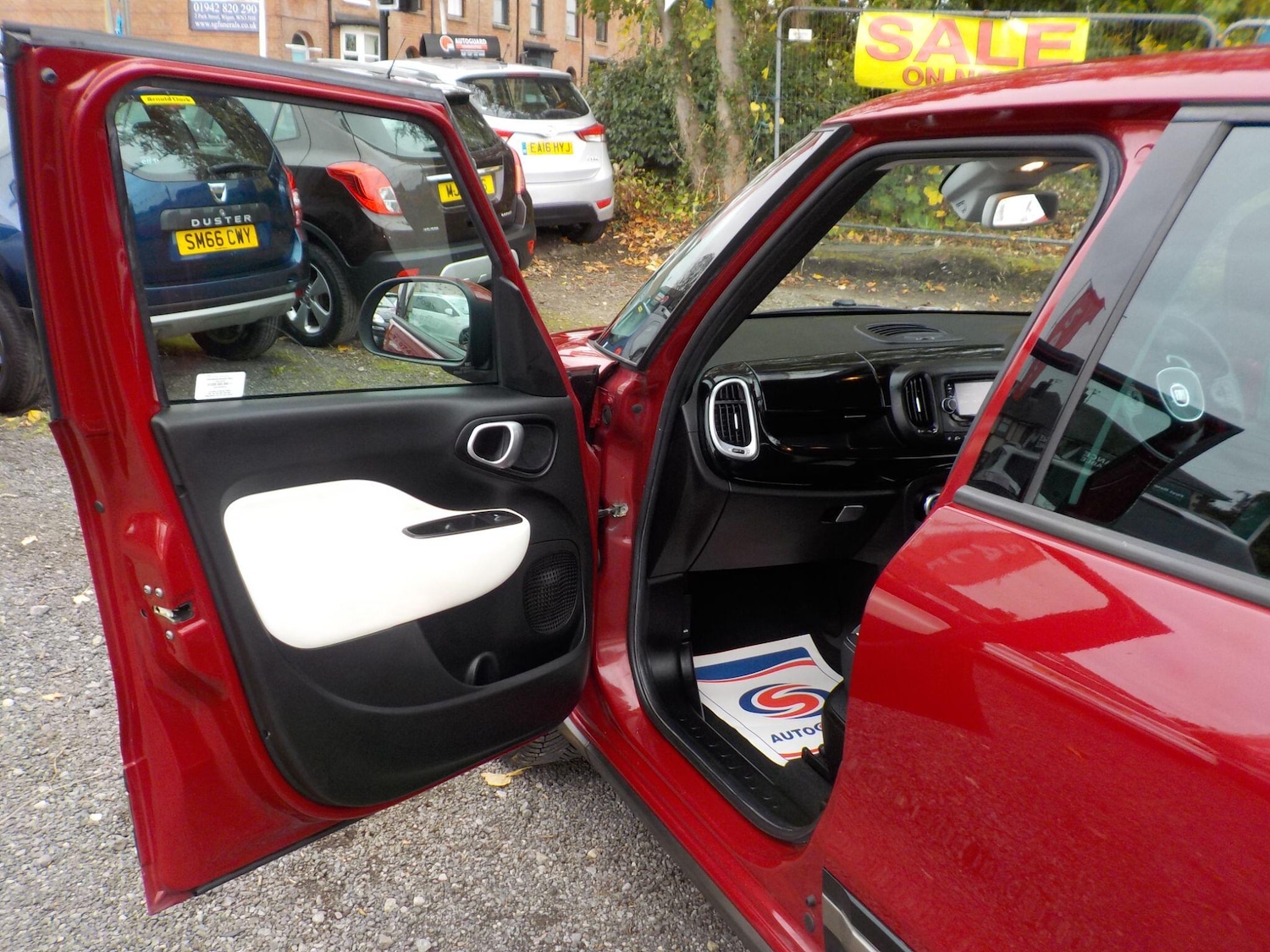 Used Fiat 500L 2015 for sale - 76238661: Photo 28