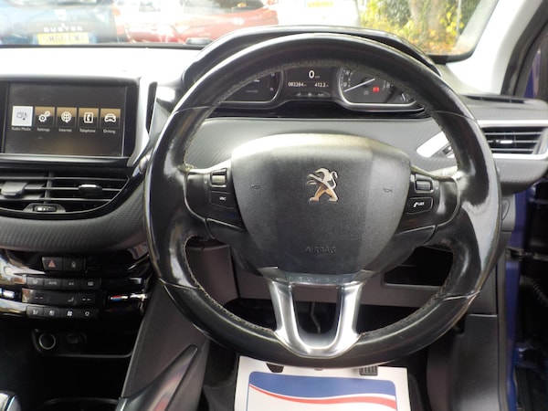 Used Peugeot 2008 2015 for sale - 76122714: Photo 14