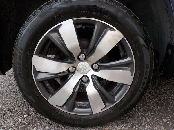 Used Peugeot 2008 2015 for sale - 76122714: Photo 19