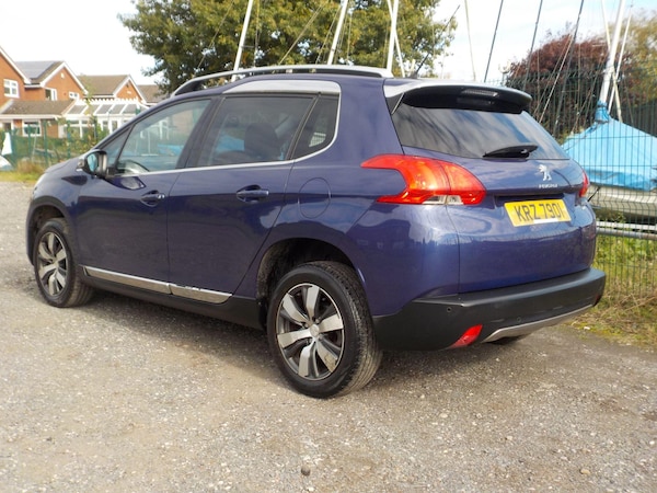 Used Peugeot 2008 2015 for sale - 76122714: Photo 3