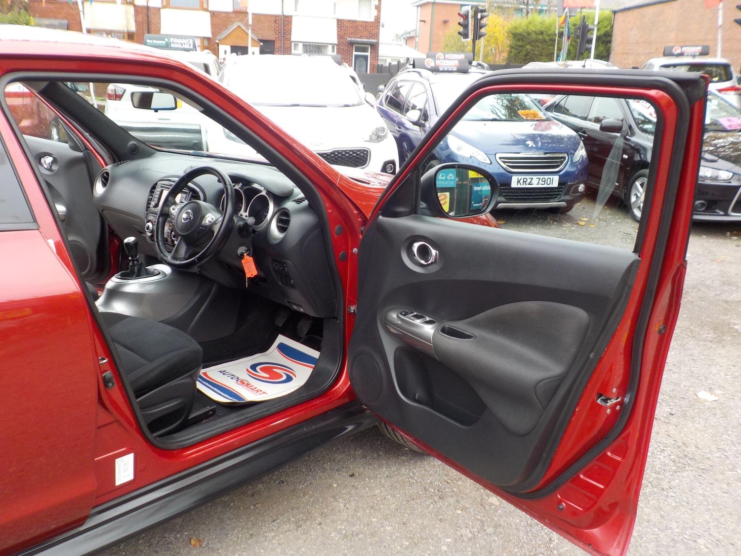 Used Nissan Juke for sale - 76997402: Photo 19