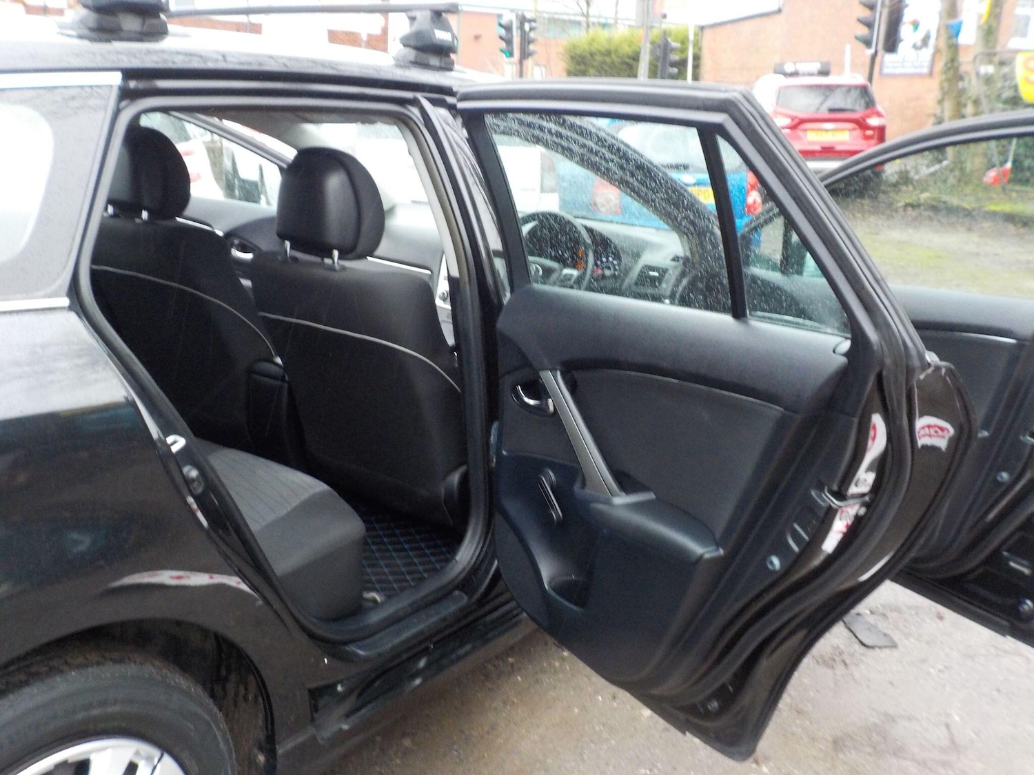 Used Toyota Avensis 2014 for sale - 77659139: Photo 21