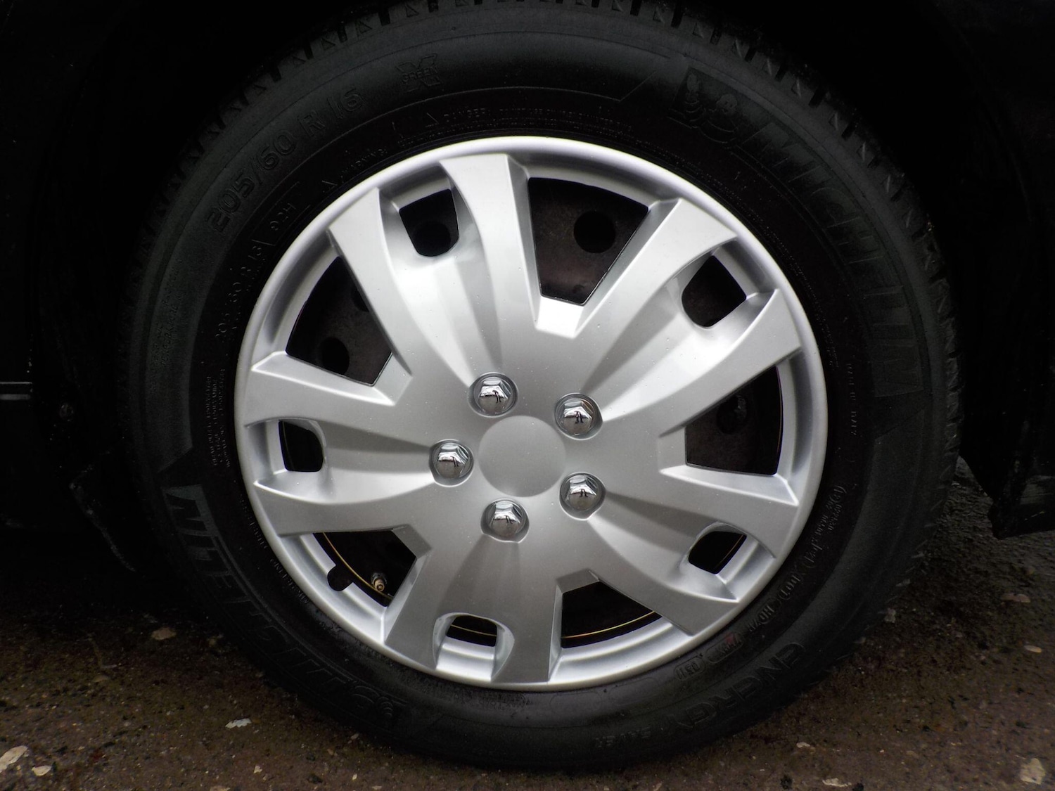 Used Toyota Avensis 2014 for sale - 77659139: Photo 23