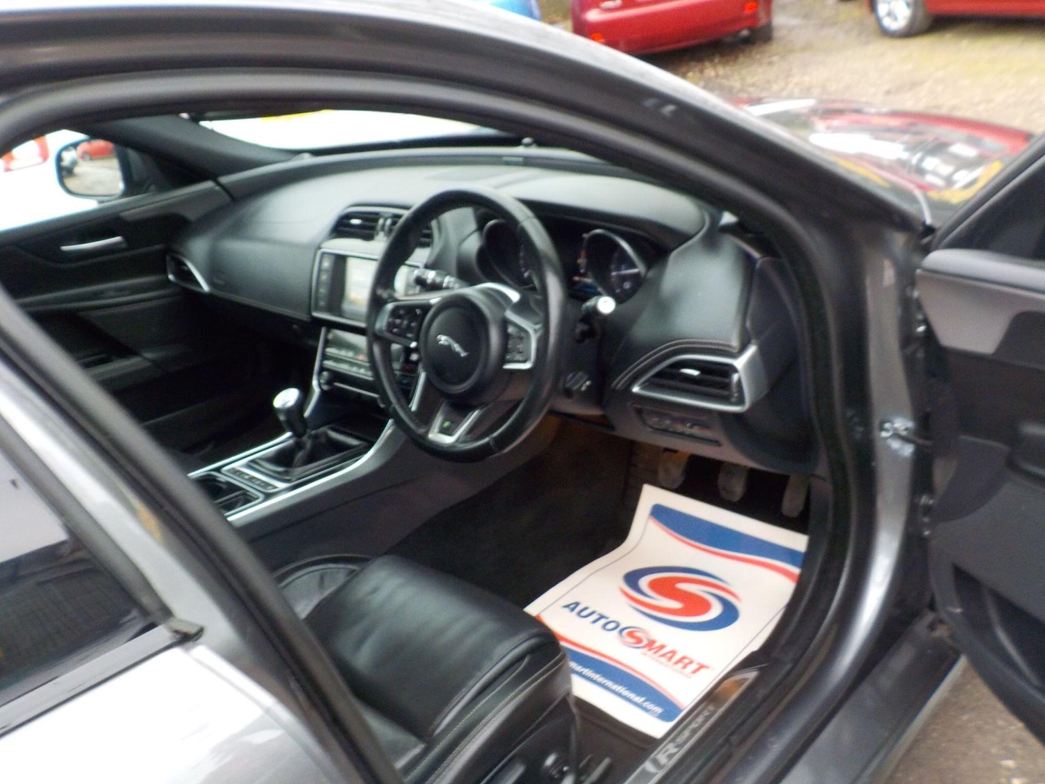 Used Jaguar XE 2016 for sale - 77455284: Photo 10