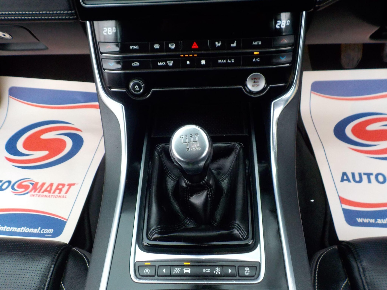 Used Jaguar XE 2016 for sale - 77455284: Photo 15