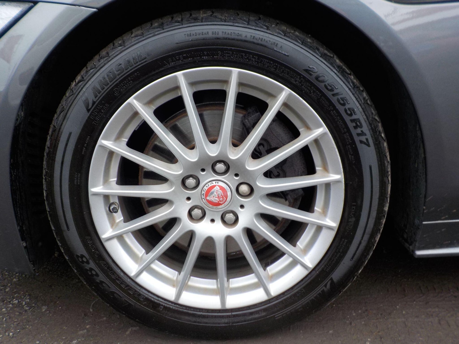 Used Jaguar XE 2016 for sale - 77455284: Photo 30