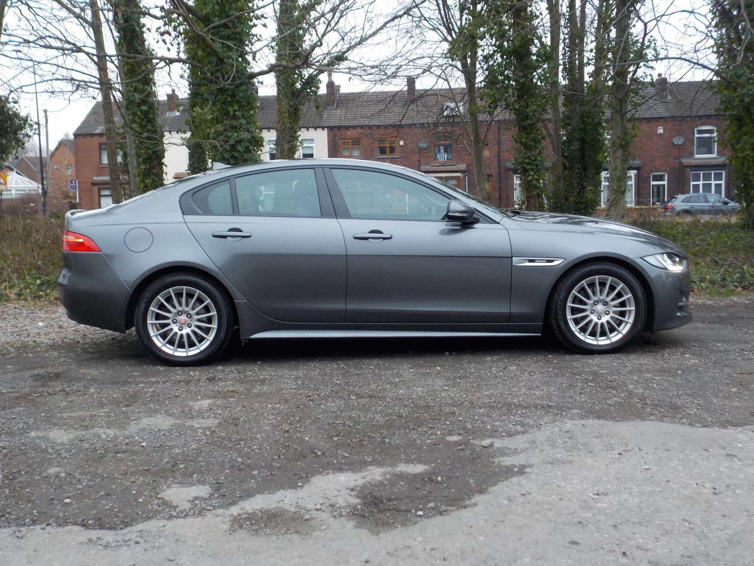 Used Jaguar XE 2016 for sale - 77455284: Photo 6