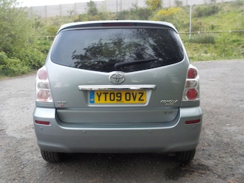 Used Toyota Corolla Verso 2009 for sale - 78417329: Photo