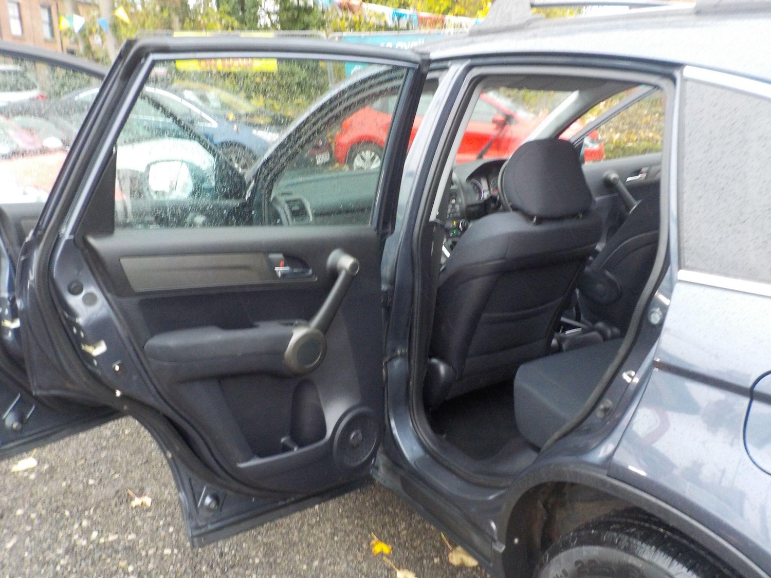 Used Honda CR-V 2010 for sale - 76425229: Photo 26