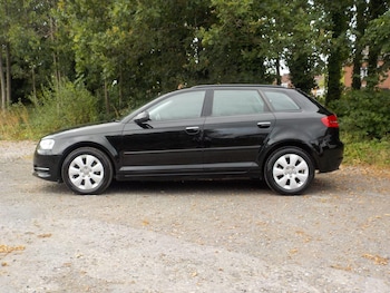 Used Audi A3 2010 for sale - 79348748: Photo