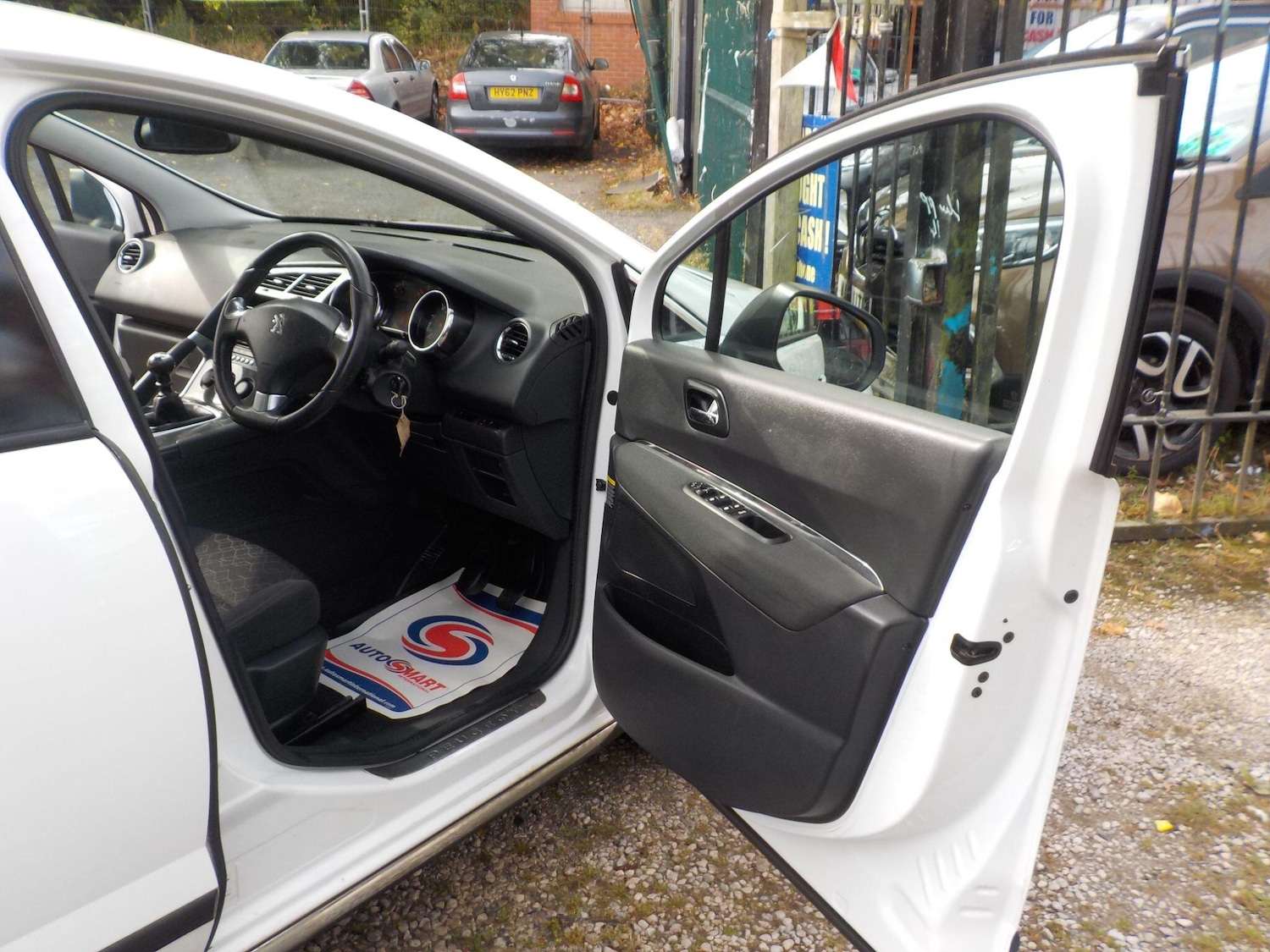 Used Peugeot 3008 for sale - 77658509: Photo 18