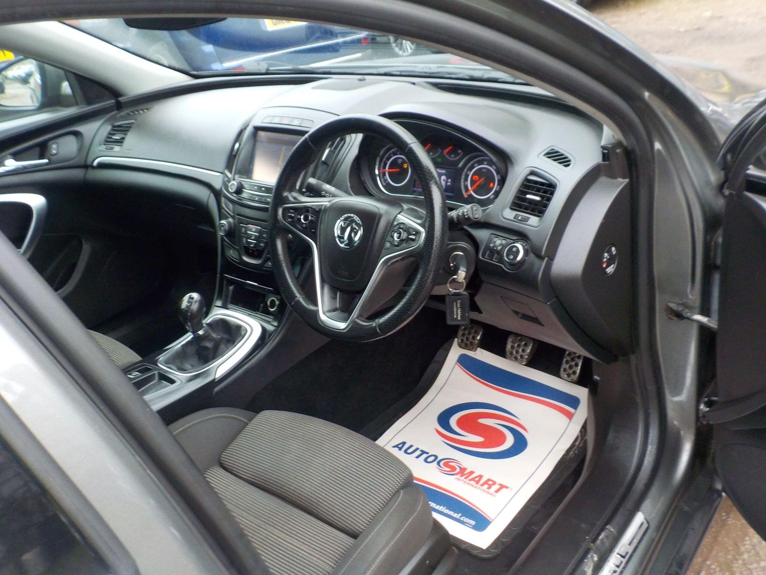 Used Vauxhall Insignia 2017 for sale - 77155416: Photo 10