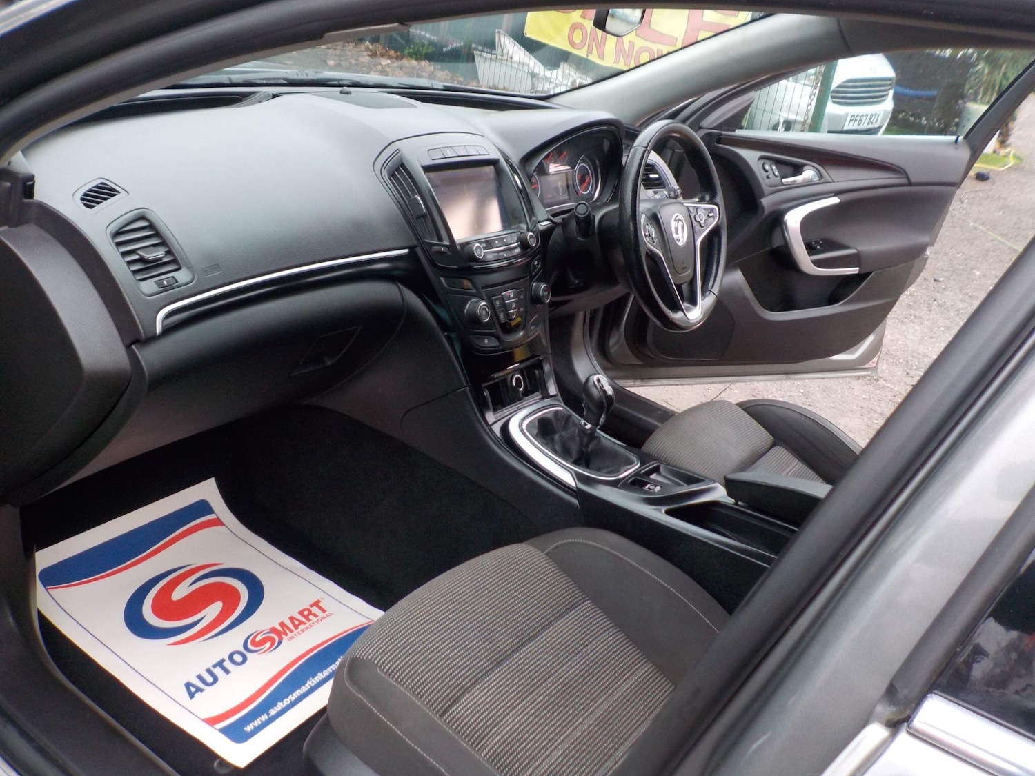 Used Vauxhall Insignia 2017 for sale - 77155416: Photo 11