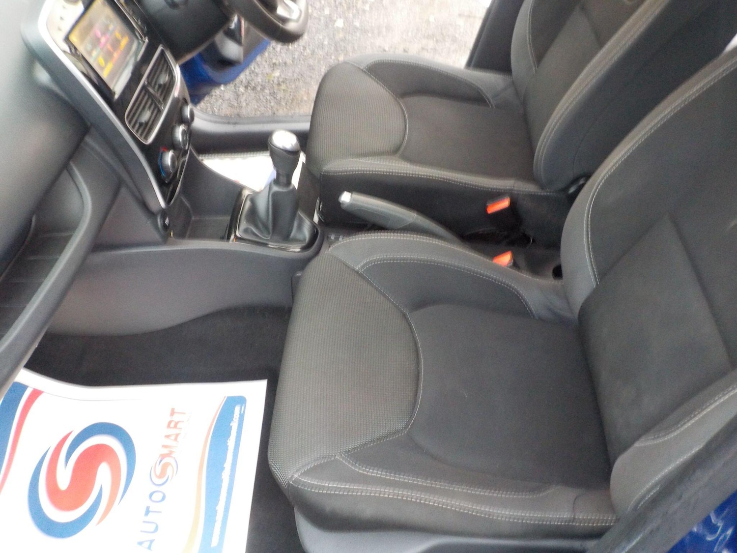 Used Renault Clio 2018 for sale - 77400865: Photo 27