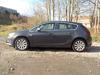 Used Vauxhall Astra 2014 for sale - 79033976: Photo