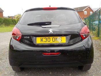 Used Peugeot 208 2018 for sale - 75729353: Photo