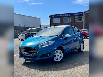 Used Ford Fiesta 2016 for sale - 78379888: Photo