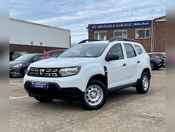 Used Dacia Duster 2022 for sale - 79786885: Photo