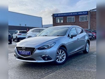 Used Mazda Mazda3 2013 for sale - 77383378: Photo