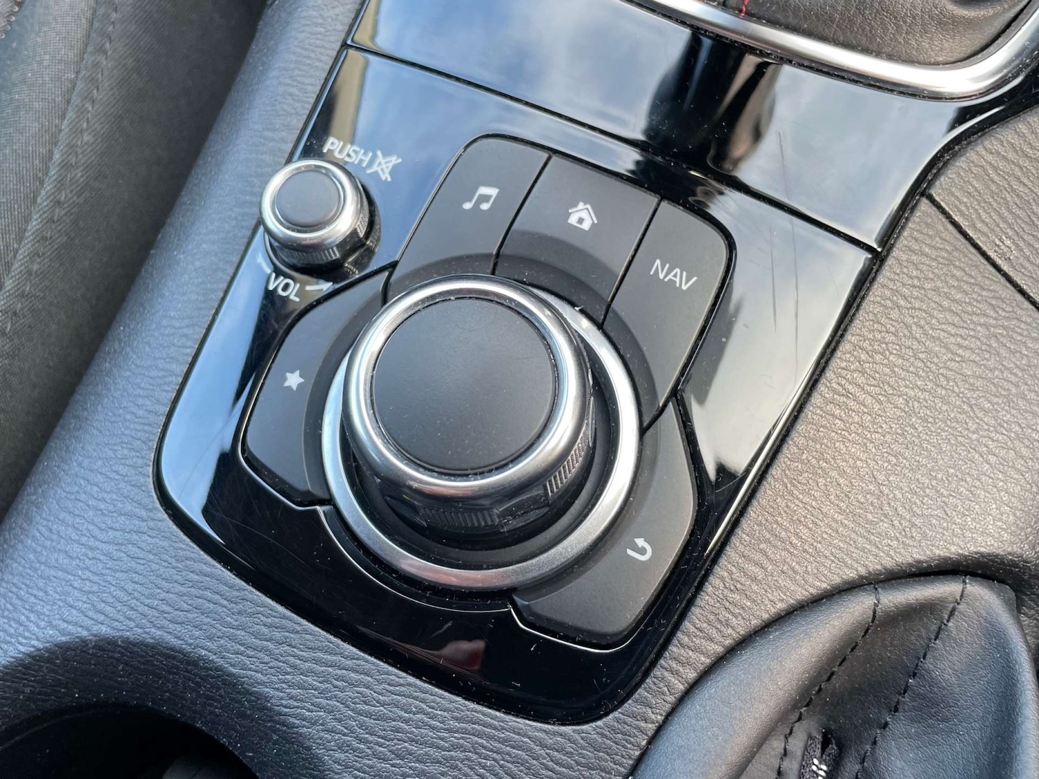 Used Mazda Mazda3 2013 for sale - 77383378: Photo 39