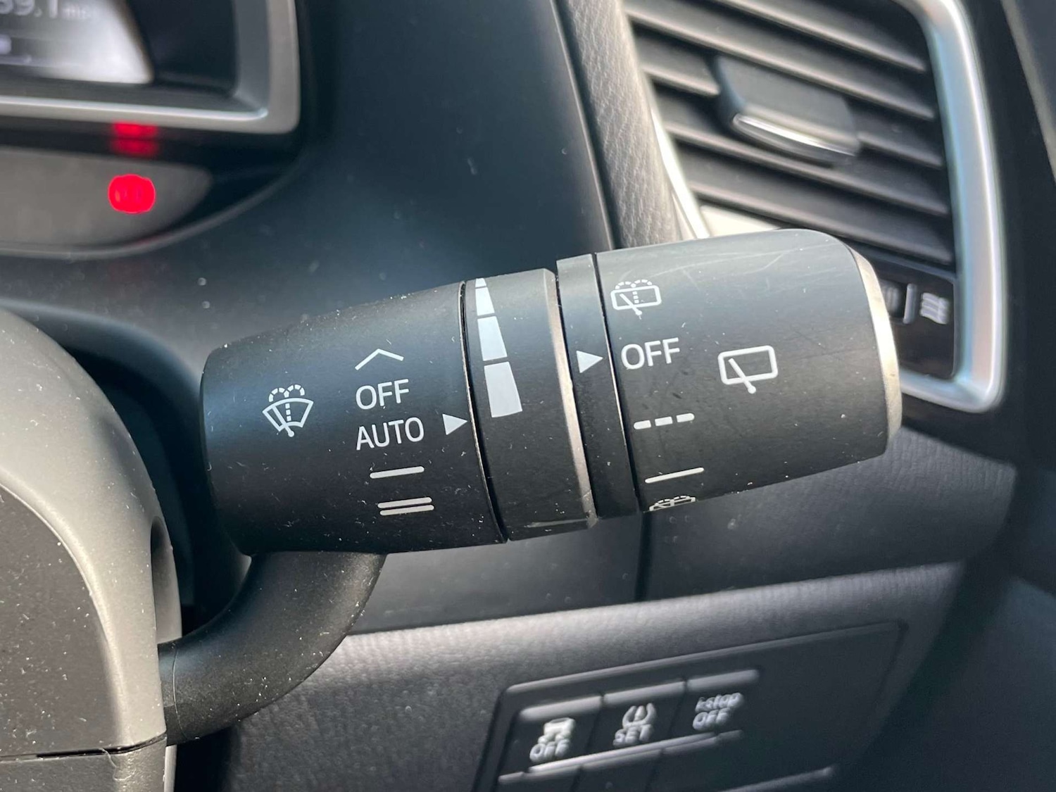 Used Mazda Mazda3 2013 for sale - 77383378: Photo 44