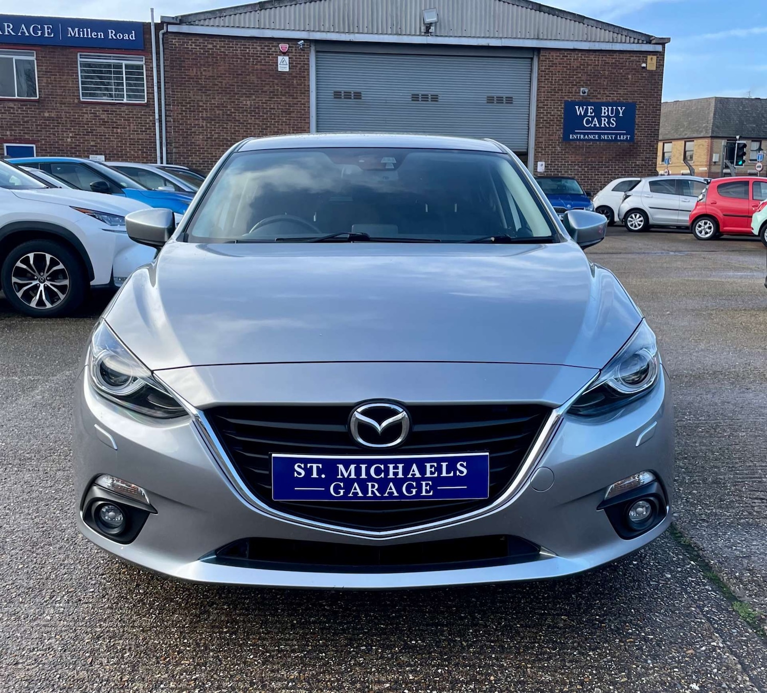 Used Mazda Mazda3 2013 for sale - 77383378: Photo 5