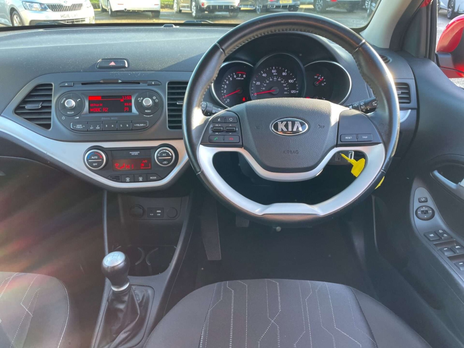 Used Kia Picanto 2016 for sale - 76957809: Photo 18