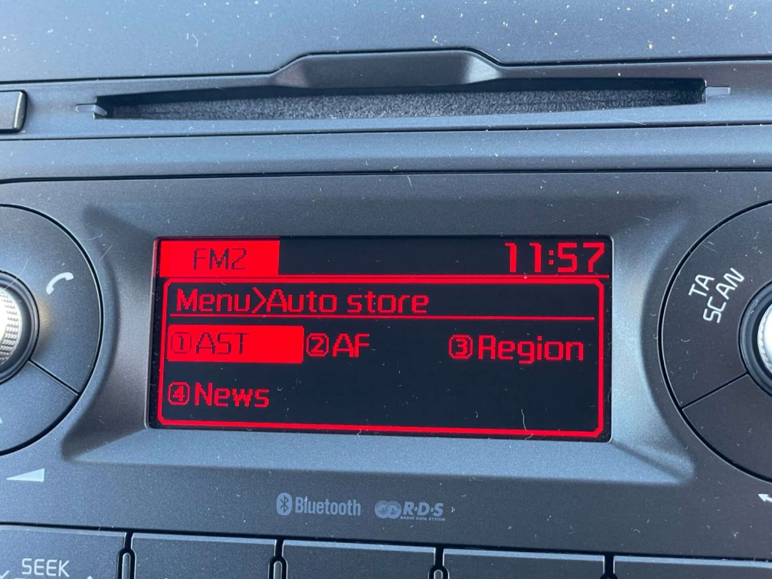 Used Kia Picanto 2016 for sale - 76957809: Photo 31