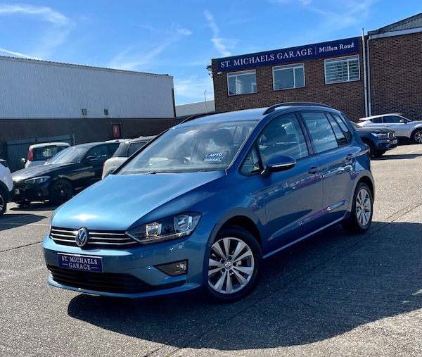 Used Volkswagen Golf SV 2017 for sale - 74817212: Photo 1