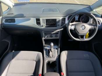 Used Volkswagen Golf SV 2017 for sale - 74817212: Photo