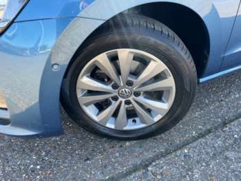 Used Volkswagen Golf SV 2017 for sale - 74817212: Photo