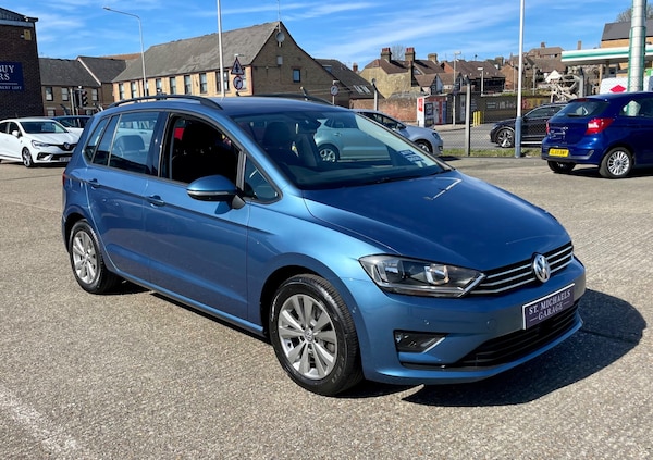 Used Volkswagen Golf SV 2017 for sale - 74817212: Photo 4