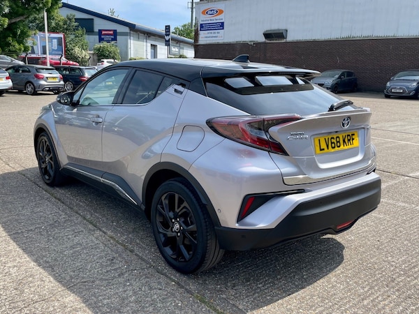 Used Toyota C-HR 2018 for sale - 74824547: Photo 11