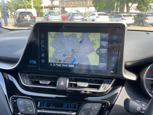 Used Toyota C-HR 2018 for sale - 74824547: Photo 30