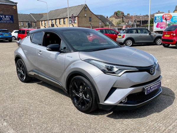 Used Toyota C-HR 2018 for sale - 74824547: Photo 4