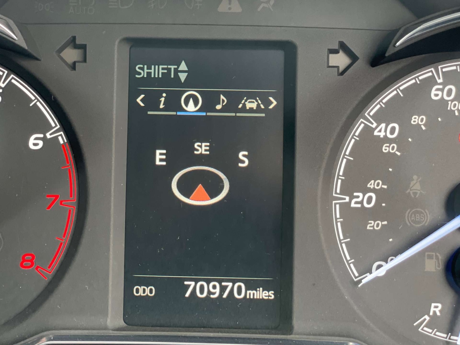 Used Toyota Yaris 2017 for sale - 77880442: Photo 24