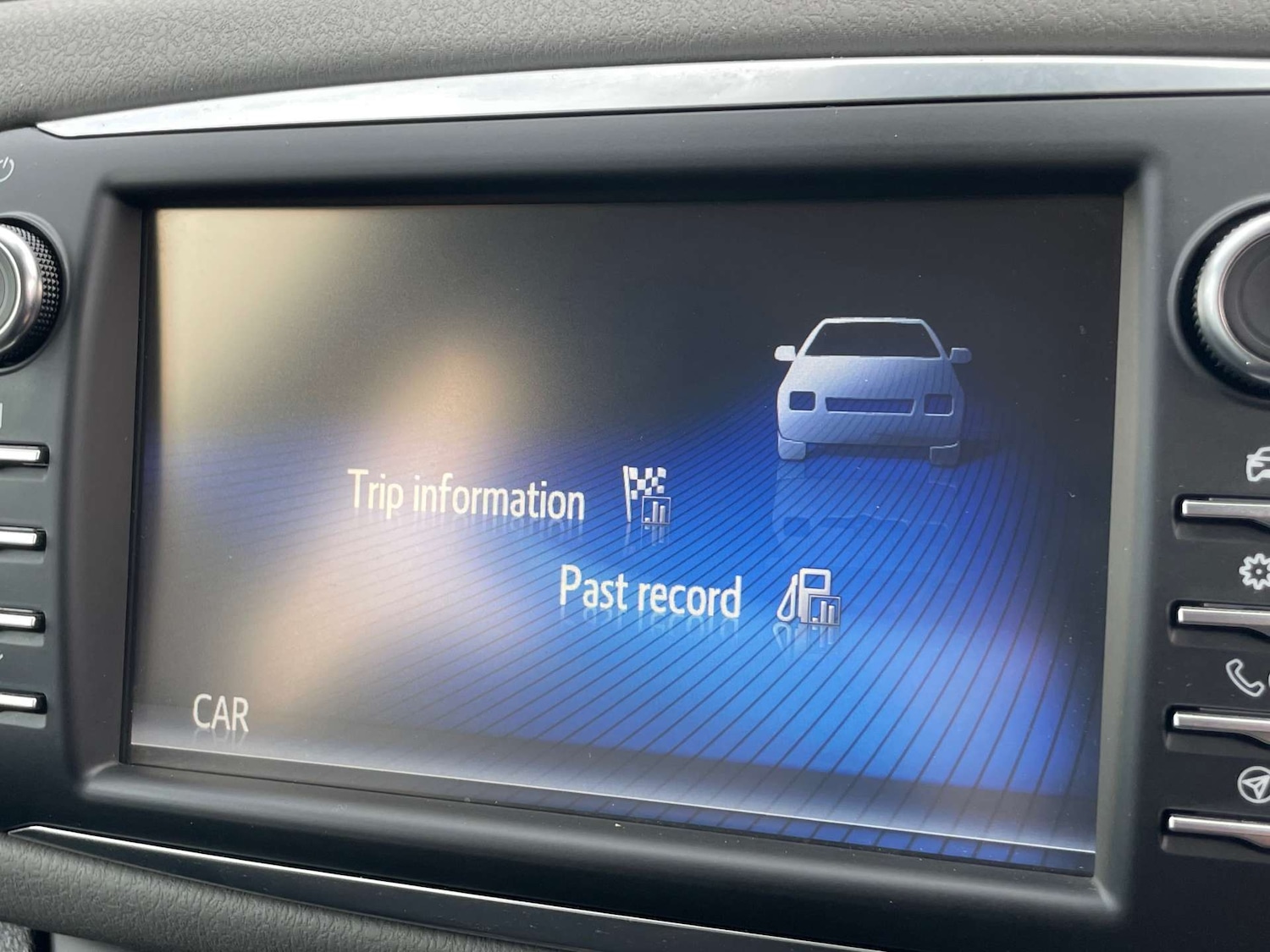 Used Toyota Yaris 2017 for sale - 77880442: Photo 35